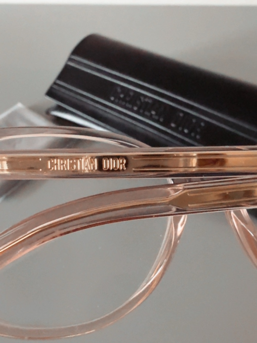 Dior light pink Eyeglasses with Branded Case & cloth - Picture 4 of 14